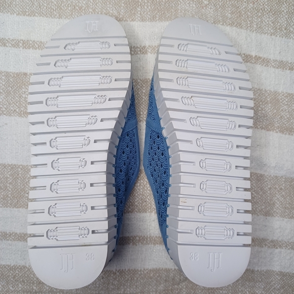 Ilse Jacobsen Blue Patterned Slip-On Sneakers - Picture 6 of 9